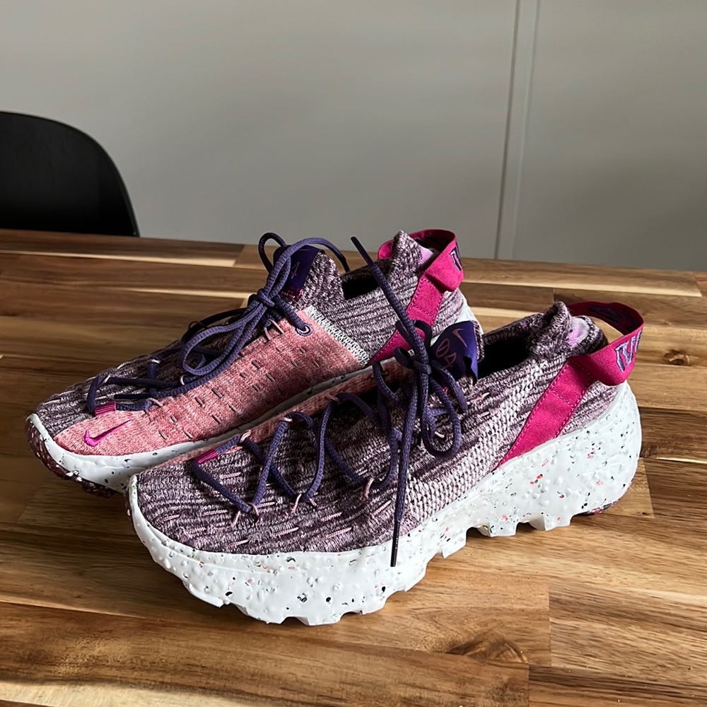 Nike womens shoes